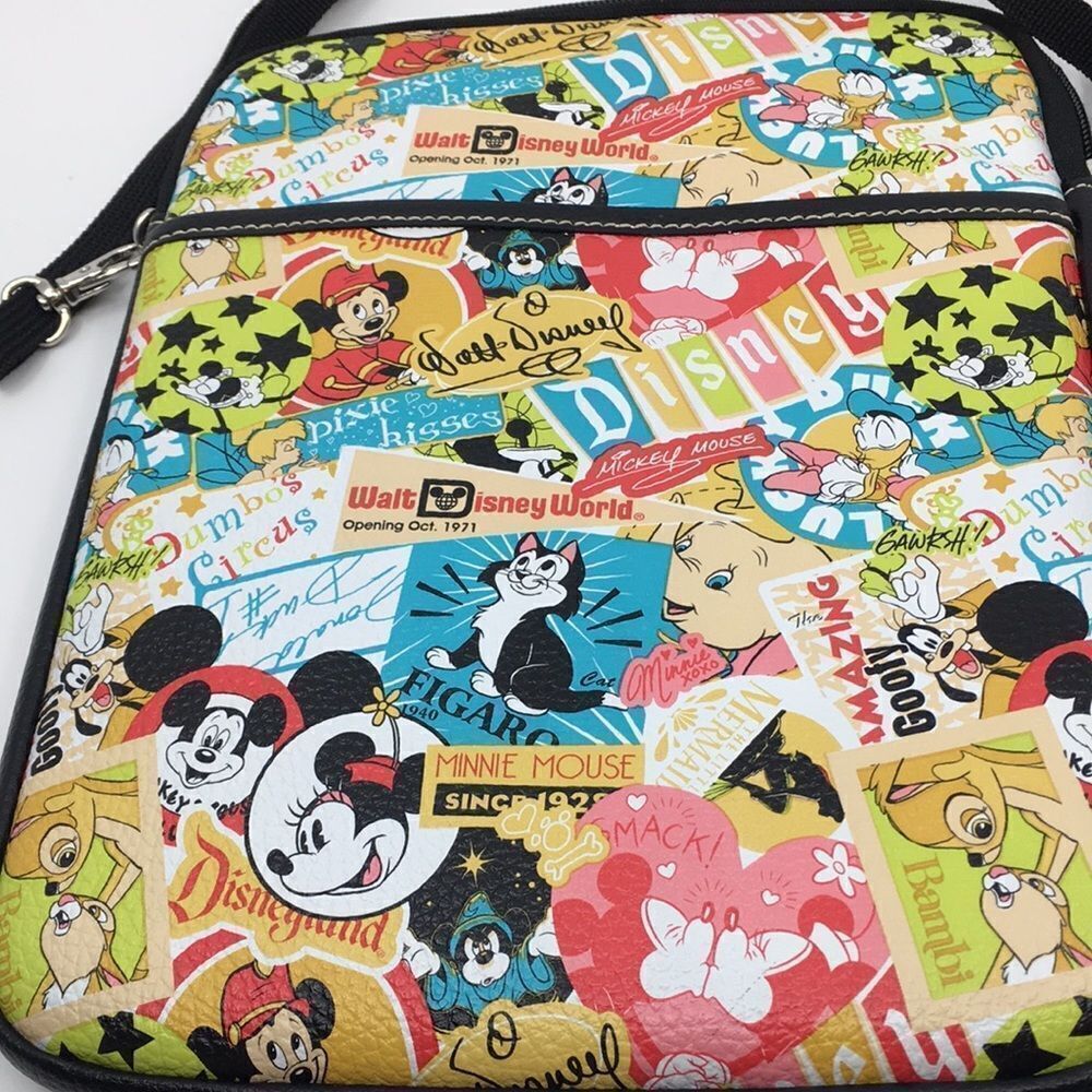 Disney's D-Tech Collection Minnie & Mickey Mouse Iconic Print Tablet Case - Picture 5 of 12